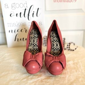 Steve Madden Coral Bow Tie Stiletto - Size 10